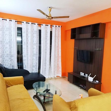 Appartement Royale Gardenia à Chennai Extérieur photo